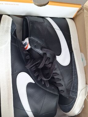 Nike Black & White Mid-Top Sneakers with White Swoosh